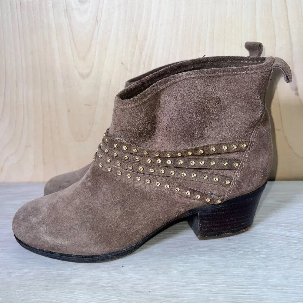 Jessica Simpson Clauds Mink Split Suede Studded Ankle Boots‎ Women's 9M